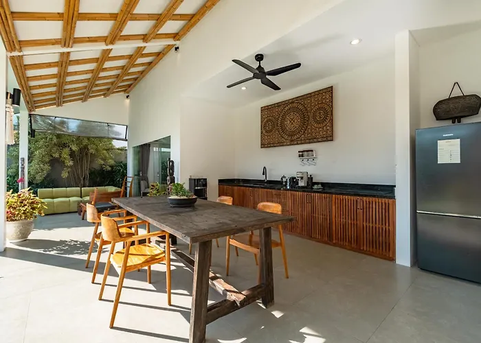 Bingin Luxury, Concierge And Security Uluwatu (Bali)